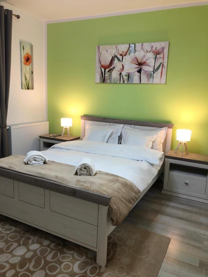 Maya Green Residence **** Nagyszeben Kültér fotó